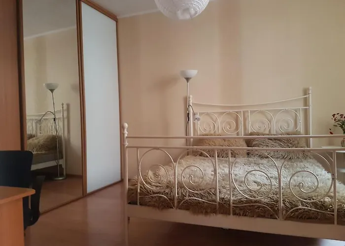 דירה Cozy In Good Location! ריגה